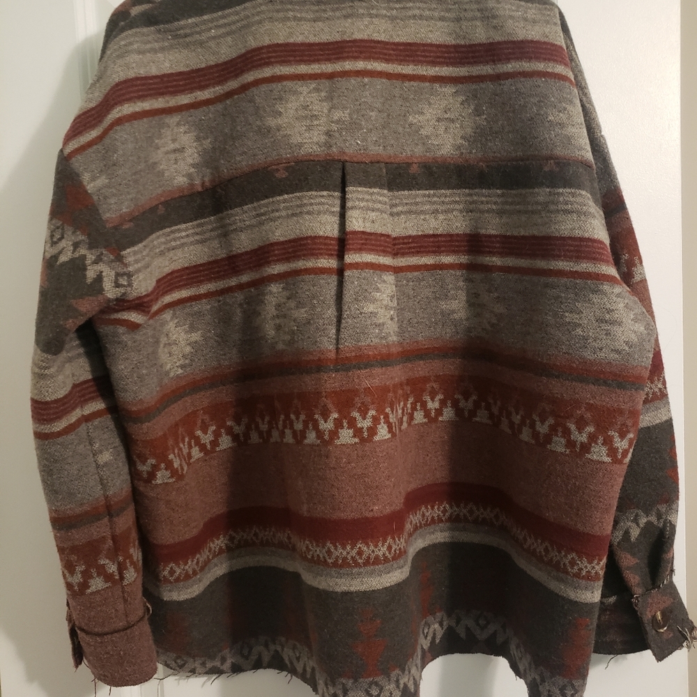 Aztec Print Shacket - Picture 3 of 3